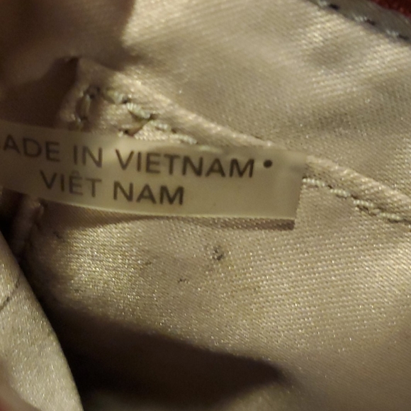 Coach Wristlet - Picture 6 of 8